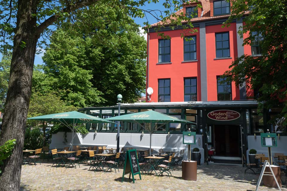 Restaurant in Bremen-Vegesack an der Weserfähre